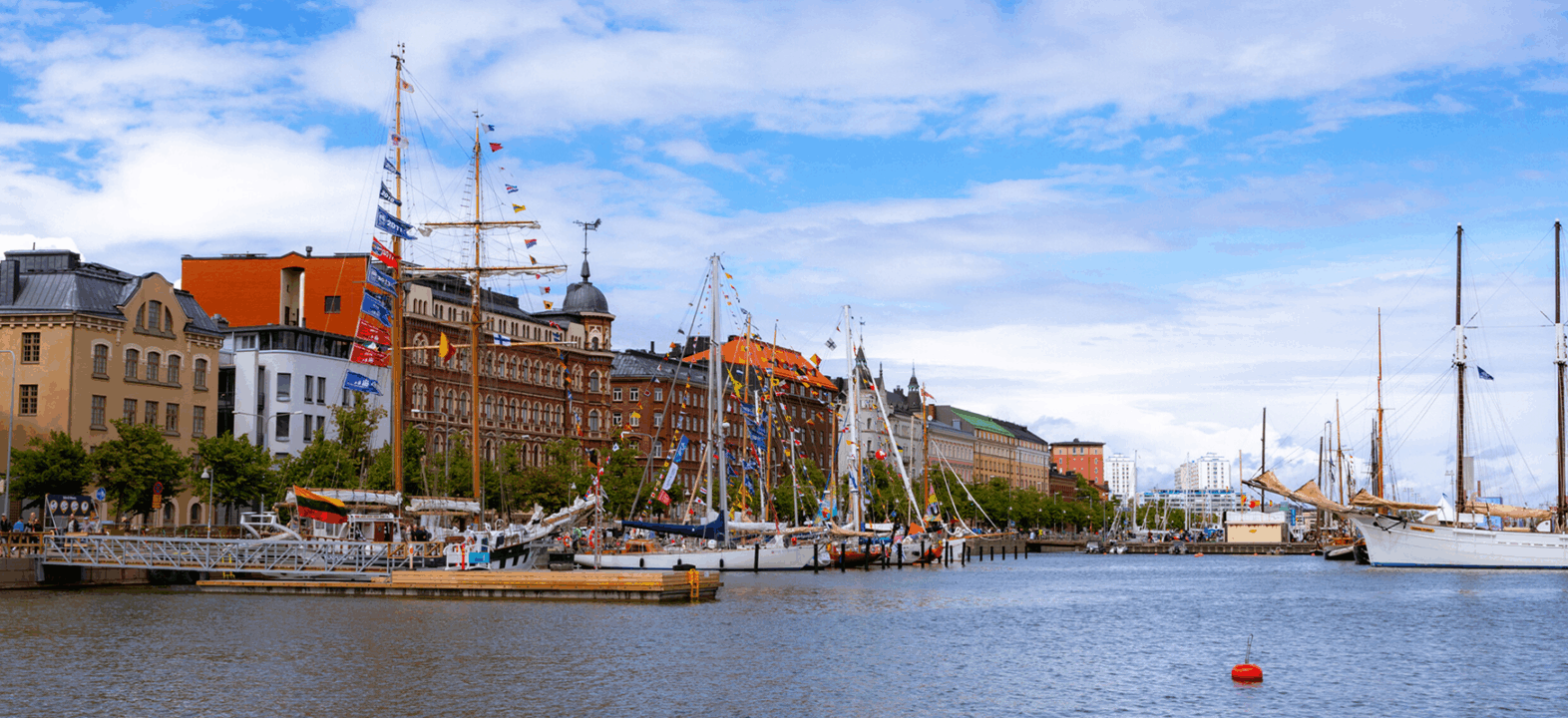 Helsinki, meri ja alukset.